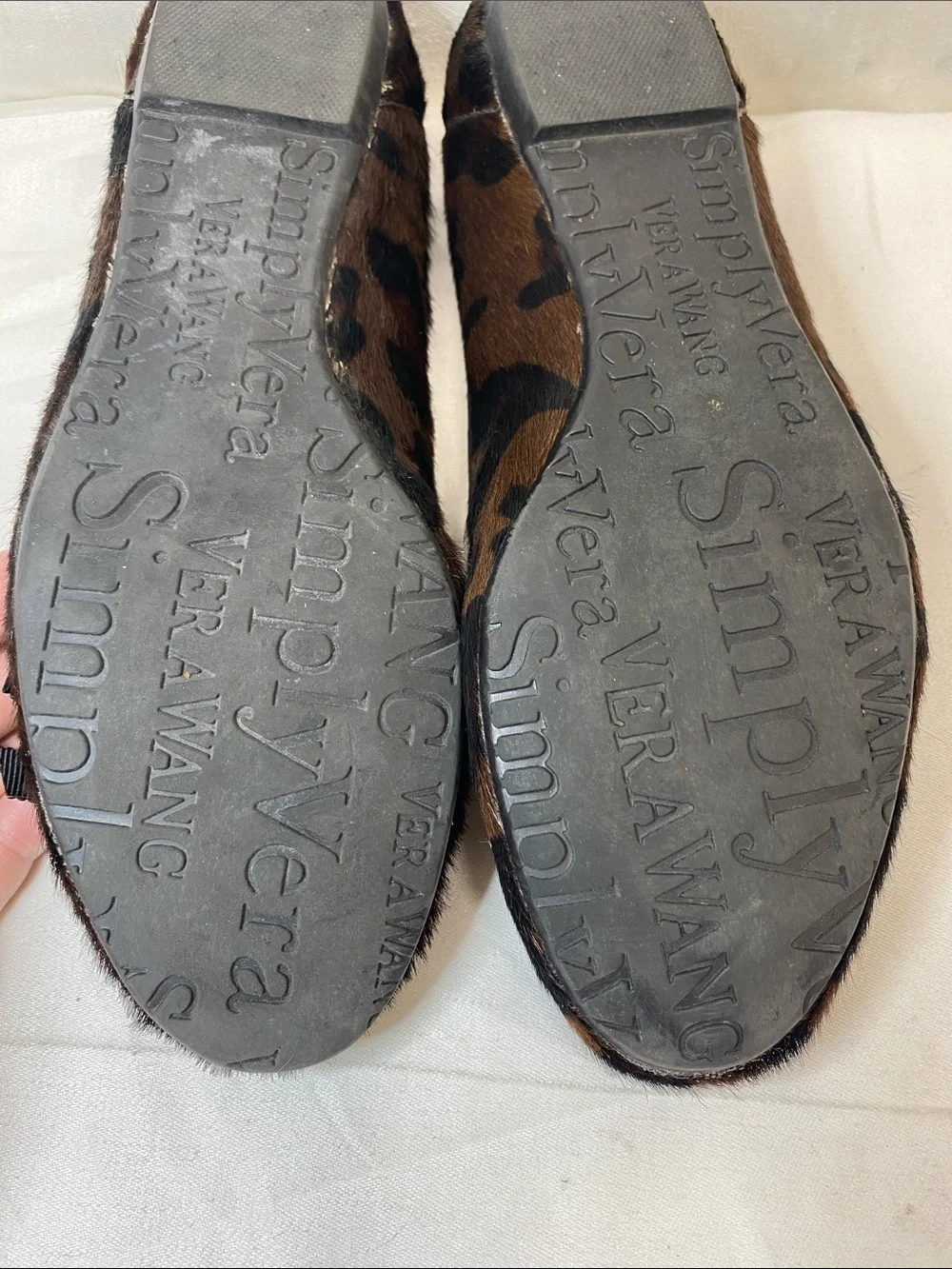 Simply Vera Ganauche Leopard Leather Shoes Flats Size 7.5M